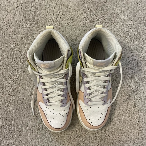 Nike Women's Wmns Dunk High 'Lemon Twist - Picture 4 of 6